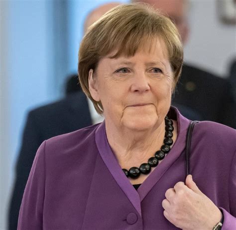 Angela Merkel Das Symbol Einer Versunkenen Ära Welt