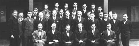 Harvard Red And Old Gold Club Phi Chapter Of The Phi Kappa Tau Fraternity