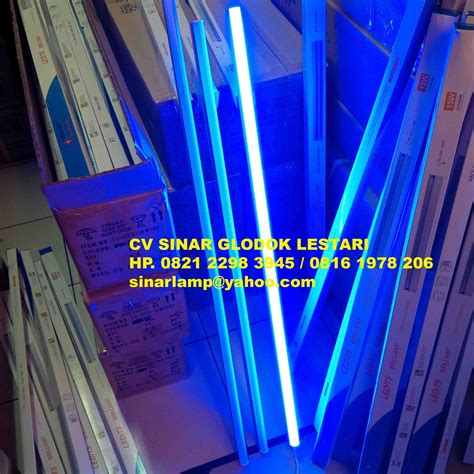 Lampu ini memiliki panjang hingga 60 cm dan tegangan ac hingga 220 v. Lampu T5 LED Slim Warna Biru