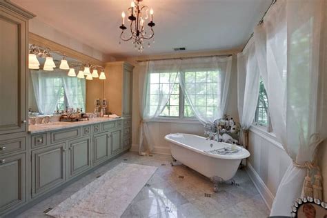 Master Bathroom Ideas That Are A Simple Yet Charming