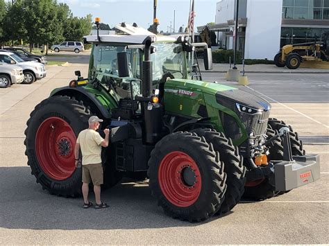 Live And In Person Fendt Tractors Will Make First Appearance At
