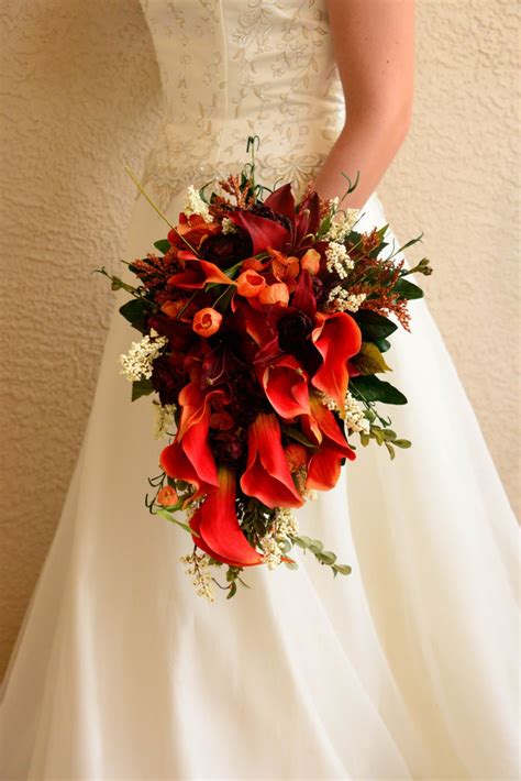 Take a peek and see what speaks to. Celtic Bride Cascade Fall Wedding Bouquet Kit Orange Calla ...