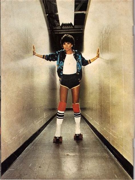 Miss Vintage Pop Culture Roller Disco Week Linda Ronstadt Seventies Roller Girl Style