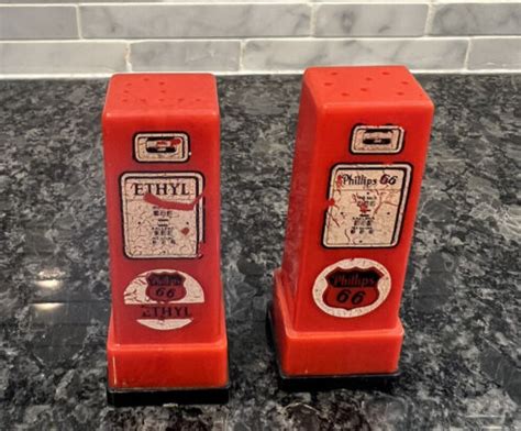 1950 s phillips 66 gas pump salt and pepper shakers lorch oil co vintage ebay
