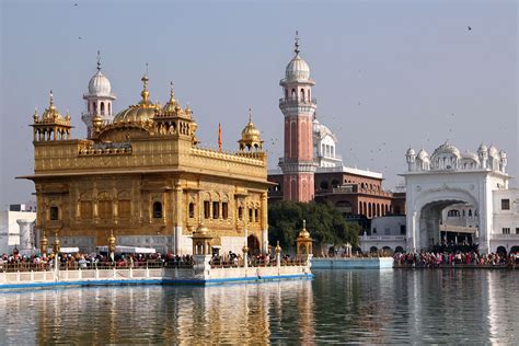 Golden Temple In Amritsar ~ India Tourism And Indian Culture