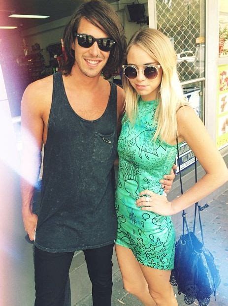 Season 1 tully's black & pink leopard print sweater. Drew and Tully Big Brother Australia 2013 | Big brother ...