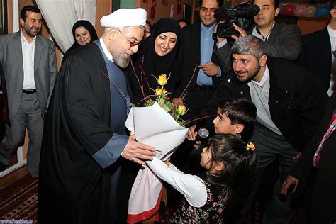 عکس/دیدار عیدانه رئیس جمهور با کودکان شیرخوارگاه شبیر ...