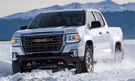 The truck can tow a total of 3500 lbs. Pin on 2021 GMC Canyon AT4 Specs and Towing Capacity