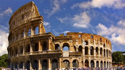 Benvenuto nel sito ufficiale del parco archeologico del colosseo. Dal Colosseo al Circo Massimo, visita ai monumenti più ...