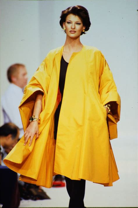 Linda Evangelista Hermes Runway Show 1992 Fashion Original