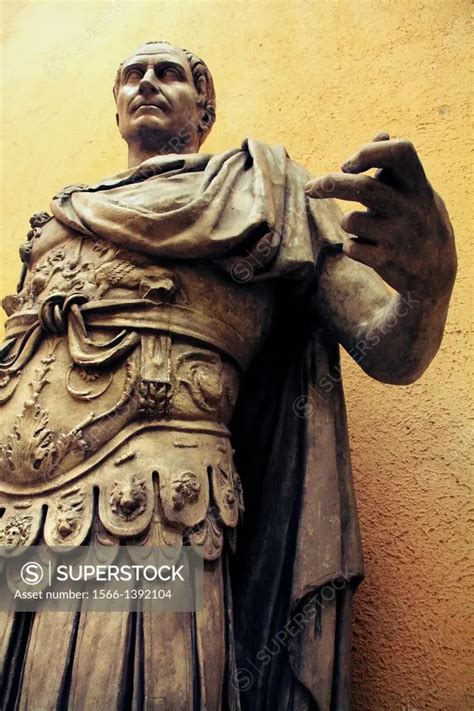 Statue Of Julius Caesar As Imperator Museo Della Civiltà Romana Rome
