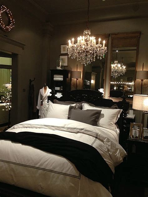Luxury Romantic Bedrooms