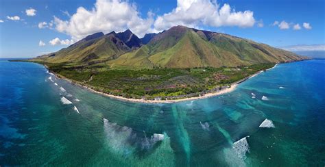The Big Island and Maui - Off the Beaten Path