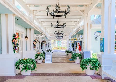Our Review Of Disneys Old Key West Resort Flying Off The Bookshelf