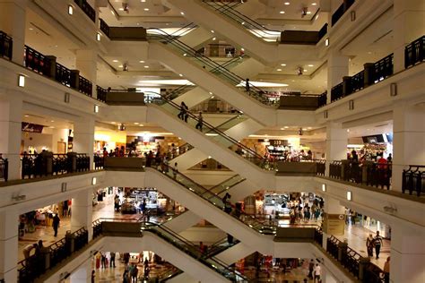 Acknowledged as malaysia's largest building ever built in a single phase with a. 10 really annoying things about Malaysian malls (and our ...