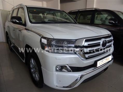 See the full review, prices, and listings for sale the 2018 toyota land cruiser ranks near the top of the luxury large suv class, thanks to its good predicted reliability rating, long list of standard. 2018 Toyota Land Cruiser GXR V6 White Edition for sale in Qatar - New and used cars for sale in ...