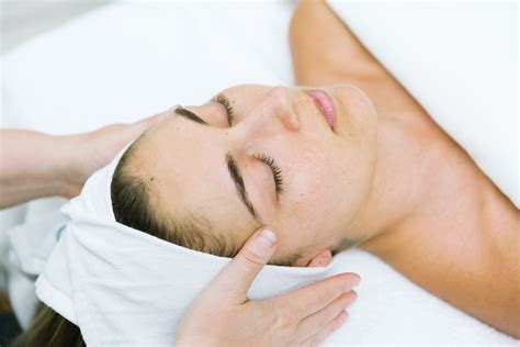 Professional Face Massage Workshop