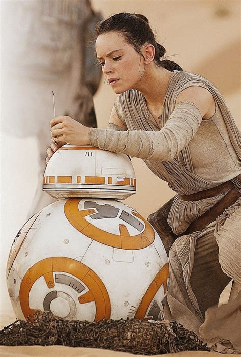 Cienarees “daisy Ridley As Rey In The Force Awakens ” Rey Star Wars