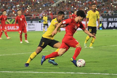 Tiếng nói của liên đoàn lao động tphcm. Trực tiếp Malaysia vs Việt Nam, 19h45 ngày 11/12: Chung ...