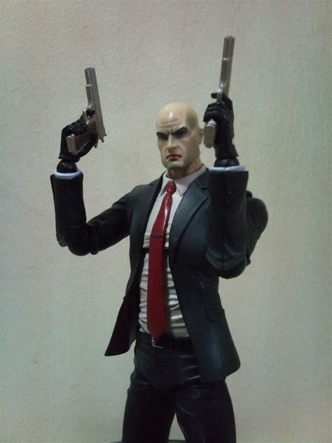 Hitman: Absolution Play Arts Kai - Agent 47 - a photo on Flickriver