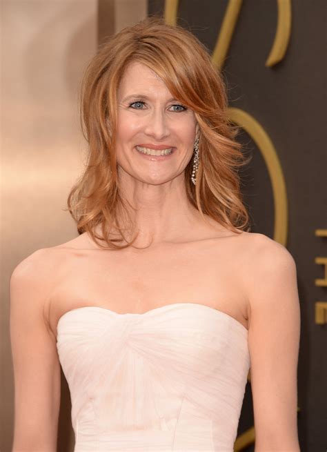 Laura Dern At 2014 Oscars Zoom In On Every Glamorous Beauty Look From