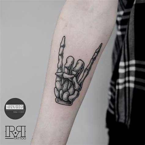 Get 16 View Tattoo Simple Hand Skeleton Pictures 