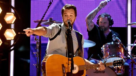 In true luke fashion, the acm awards entertainer of the year will pack iconic venues including los angeles' staples center and nashville's. Luke Bryan is celebrating a huge milestone. | Luke bryan ...