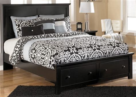 Queen Bed Dimensions: Is a Queen Mattress Right for You  