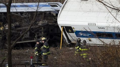 New York Train Crash Metro North Derailment In Bronx Bbc News