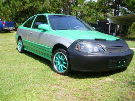 Find Used 1999 Honda Civic Dx Coupe 2 Door 16l In Marianna Florida