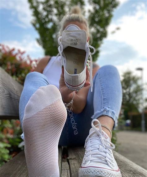 Pin By Christopher Senecal On Clothing In 2022 Girls Ankle Socks Girl Soles Girl White Socks
