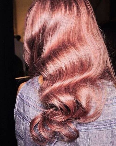 pin for later rose gold sera la couleur de cheveux la plus cool de l année cheveux rose