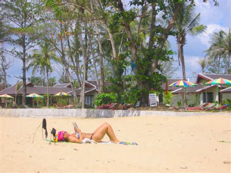 Nang Thong Bay Resort A Most Welcoming Resort In Khao Lak Thailand