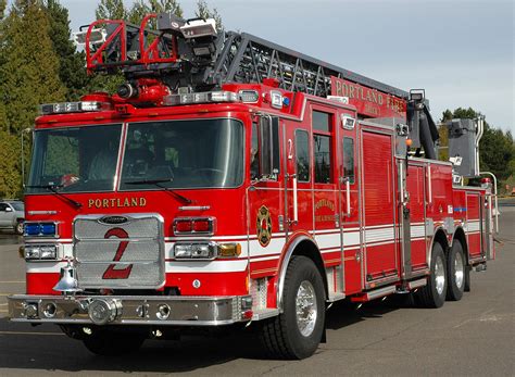 Portland Gets A New Fire Truck Kptv Fox 12