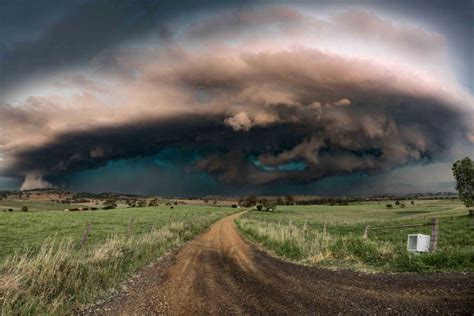 Terrifying Green Storm Clouds Engulf Brisbane Australia Strange Sounds