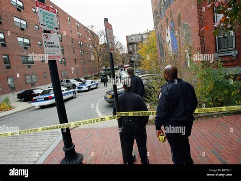 Police Crime Scene Hi Res Stock Photography And Images Alamy