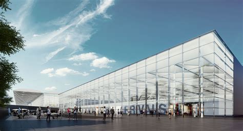 London Stansted Airport Commits To Long Term Growth Within Approved