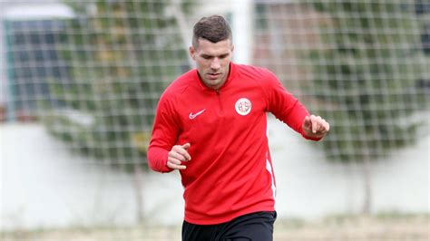 Born on june 4th, 1985 in gliwice, poland. Gala von Lukas Podolski bei Antalyaspor bleibt ohne Happy End