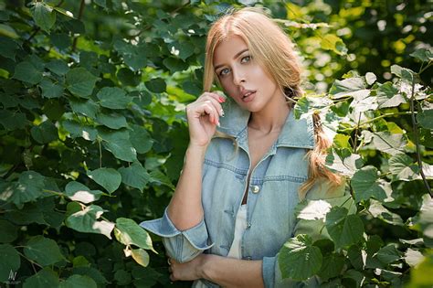 Women Blonde Portrait Denim Women Outdoors Painted Nails Andrey