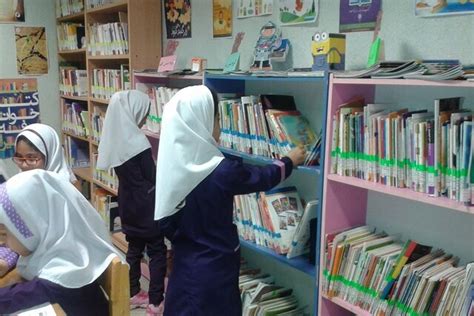 تأمین تجهیزات آموزشی و کمک آموزشی مدارس توسط دانشگاه تهران ویکی ویو