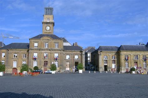 La ville de Charleville Mézières (Ardennes) - Les 36000 communes françaises