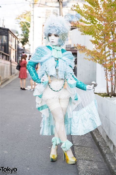 Shironuri Artist Minori In Baby Blue W Ruffles And Lace Tokyo Fashion