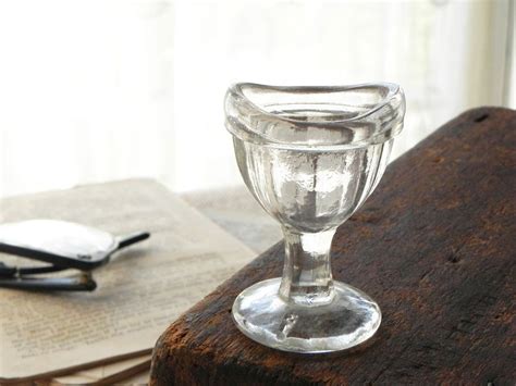 Vintage Eye Wash Glass Cup