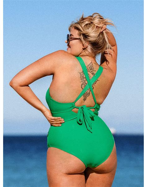 Cupshe Plus Size Swimsuit For Women One Piece Bathing Suit Tummy Control Deep V Neck Ruching