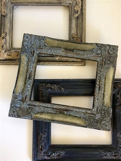 Set Of 3 Vintage Distressed Painted Wooden Picture Frames Etsy