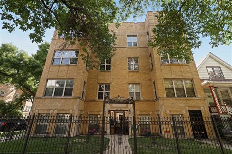 4057 N Central Park Ave 2 Chicago Il 60618 Mls 10919915 Redfin