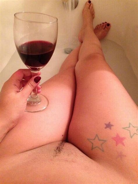 Nude In Tube Drinking Wine 5starnudes