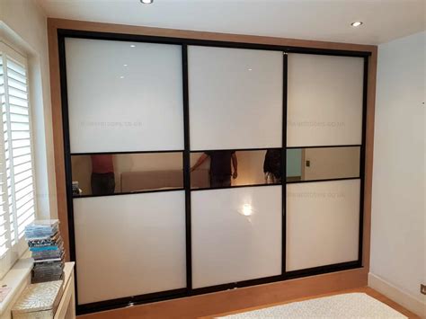 Fitted Sliding Door Wardrobe Southwark I Wardrobes London