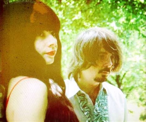 The Stargazer Lilies En Reversa Con Inéditas Y Descargas Gratuitas Sound And Vision