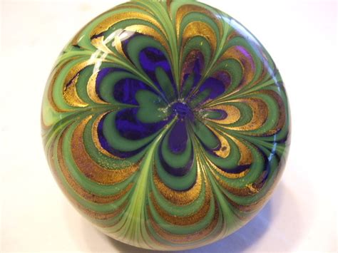 Barovier And Toso Pulled Feather Paperweight 1950 S Venetian Glass Collectors Weekly